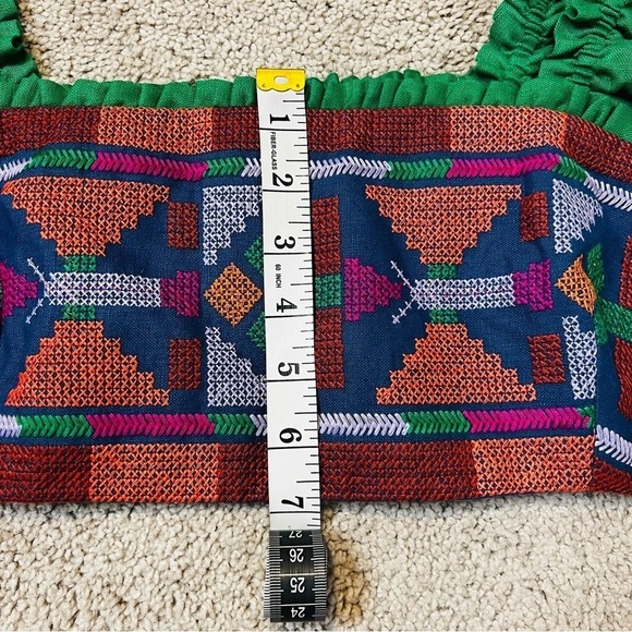 NWT! Farm Rio Tropical Green Linen Embroidered Smocked Back Crop Top. Size XL. - Picture 9 of 14